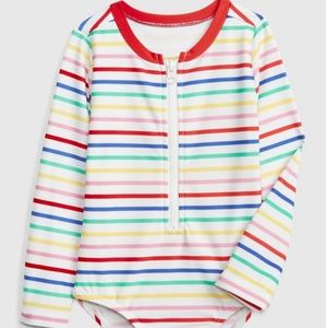 GAP 4T Onepiece